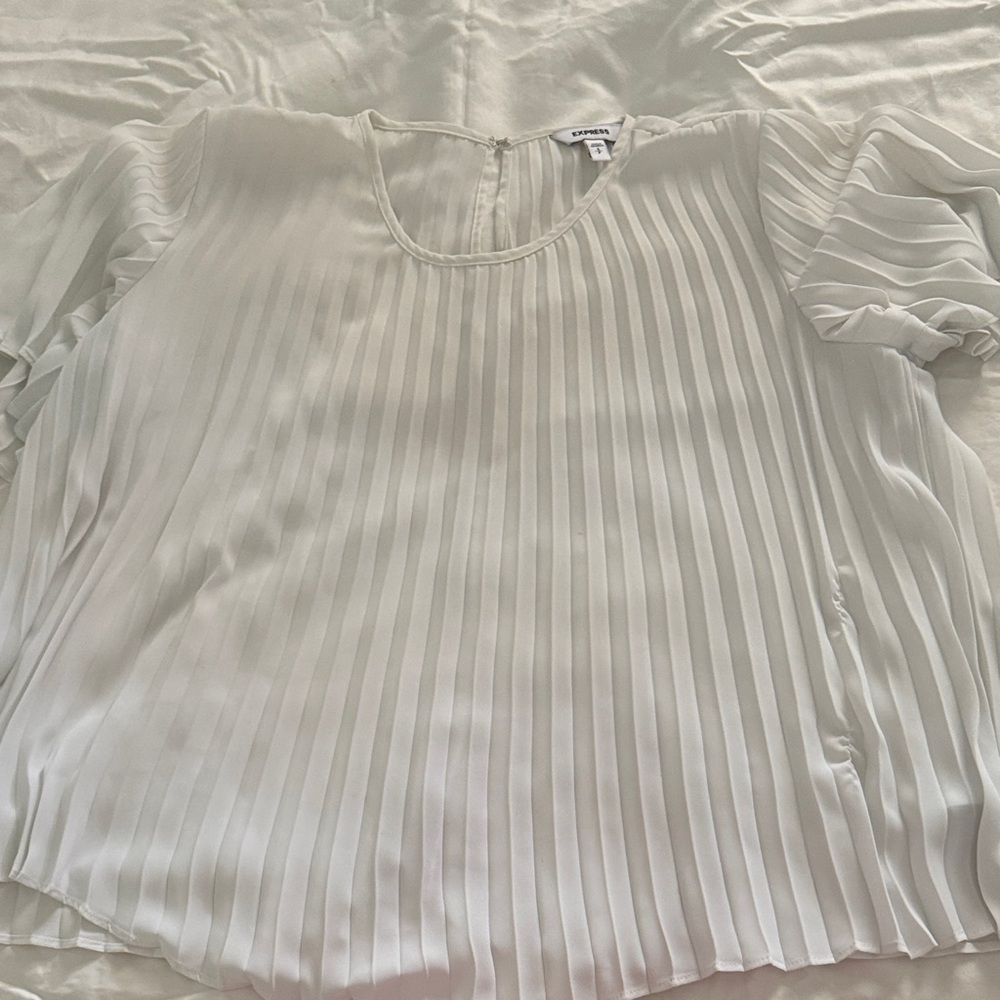 Express Cream Pleated Blouse size small